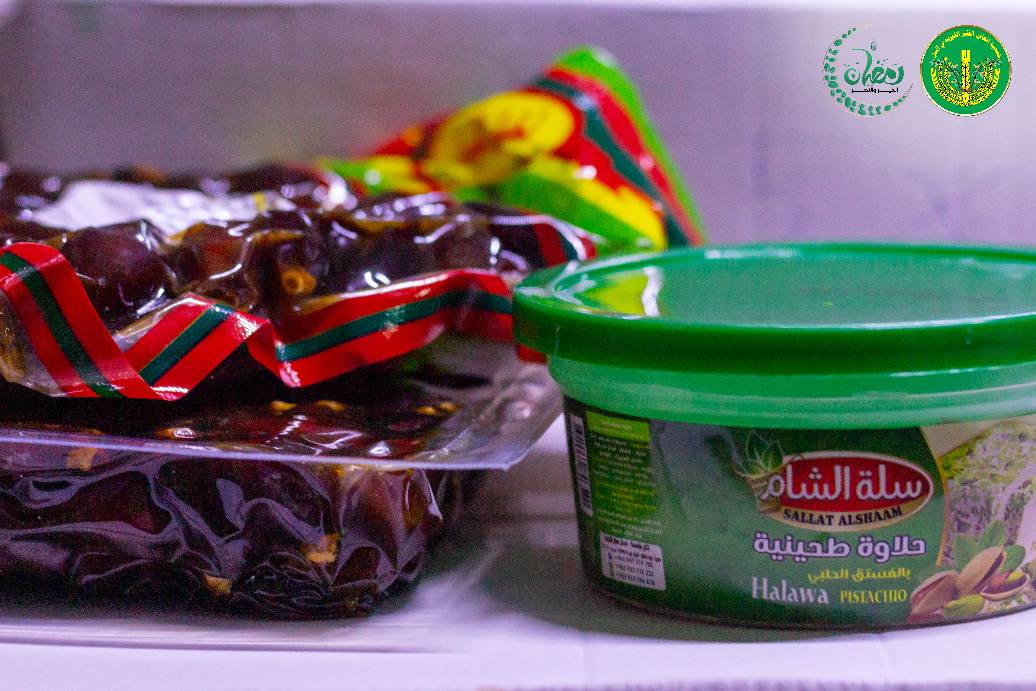 تم الانتهاء من توزيع رواتب المدرجين ل 1250 عائلة في شهر رمضان المبارك، مع تقديم بعض المساعدات💚✨